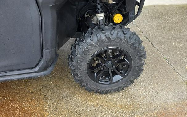 2016 Can-Am Defender XT HD8