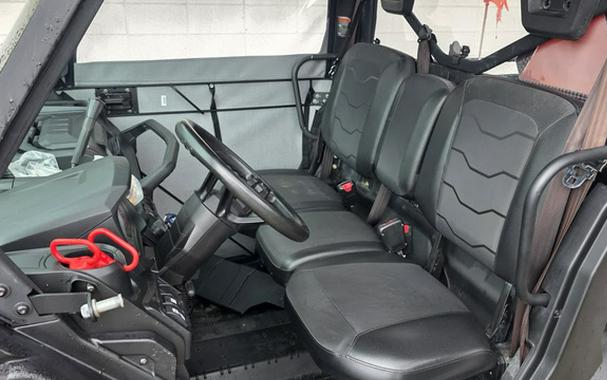 2016 Can-Am Defender XT HD8