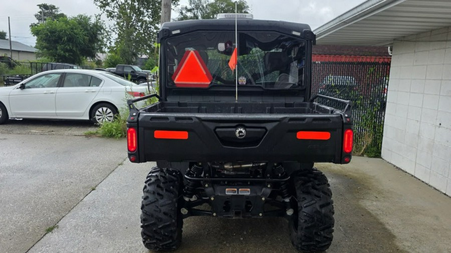 2016 Can-Am Defender XT HD8