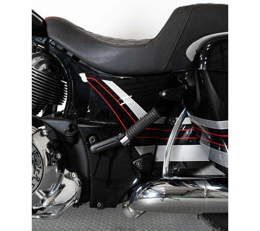 2020 Indian Motorcycle® Chieftain® Limited Thunder Black w/Graphics