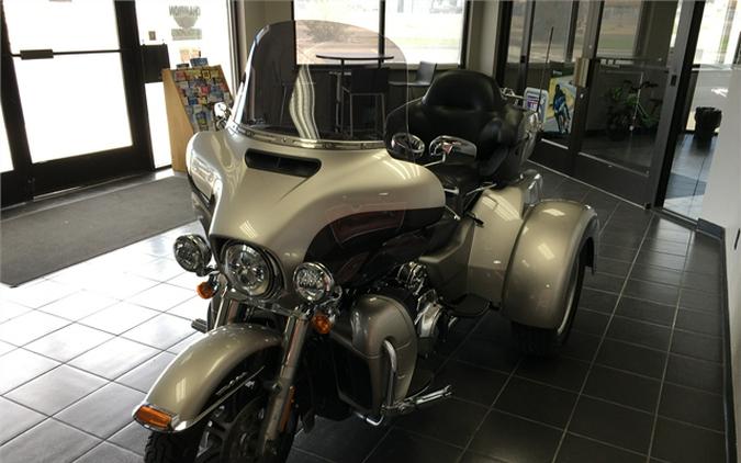 2018 Harley-Davidson Trike Tri Glide Ultra