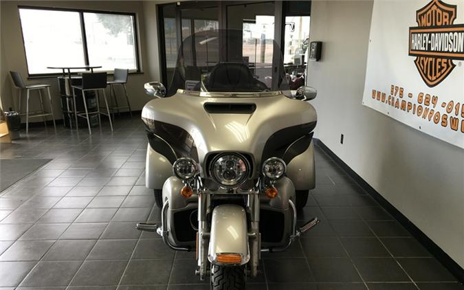 2018 Harley-Davidson Trike Tri Glide Ultra