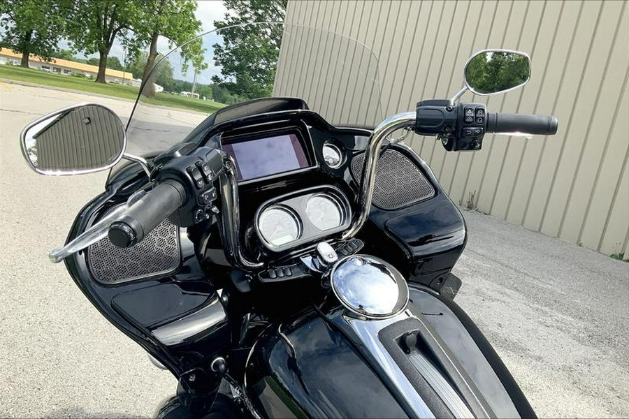 2020 Harley-Davidson® FLTRK - Road Glide® Limited