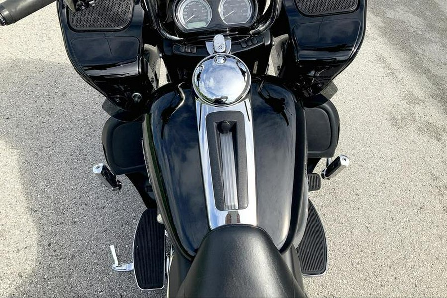 2020 Harley-Davidson® FLTRK - Road Glide® Limited