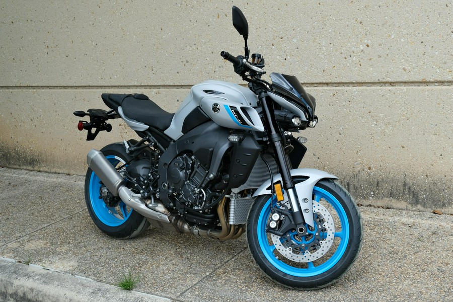2025 YAMAHA MT10