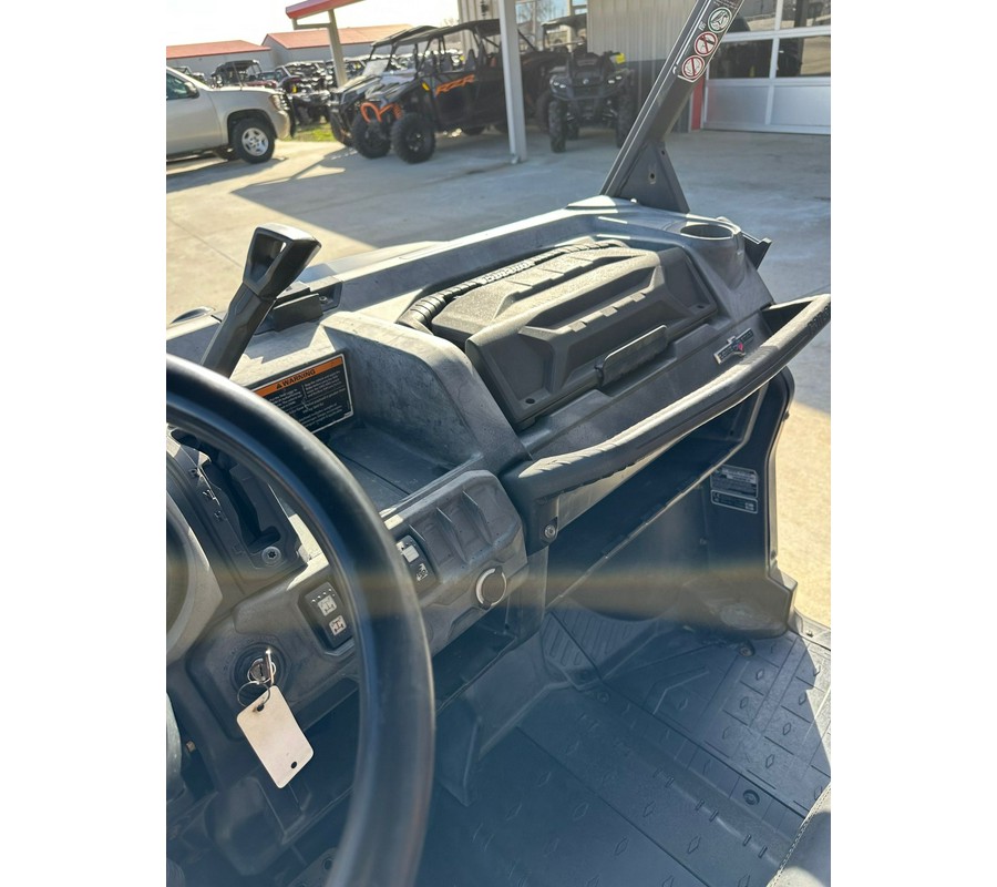 2018 Can-Am Defender MAX Lone Star