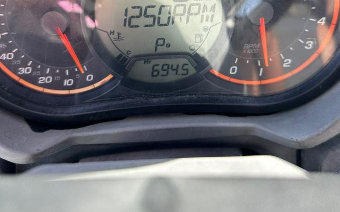 2018 Can-Am Defender MAX Lone Star