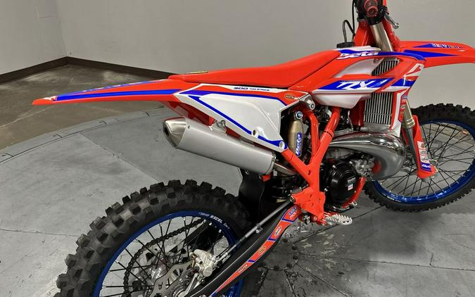 2025 BETA RX 300