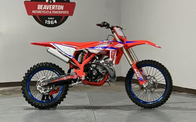 2025 BETA RX 300