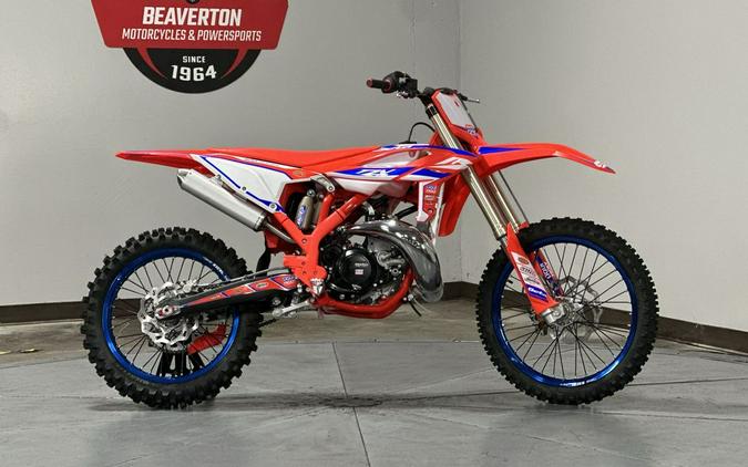 2025 BETA RX 300