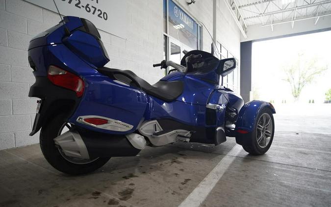 2012 Can-Am® Spyder Roadster RT