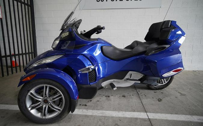 2012 Can-Am® Spyder Roadster RT