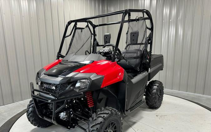 2024 Honda Pioneer 700 Deluxe