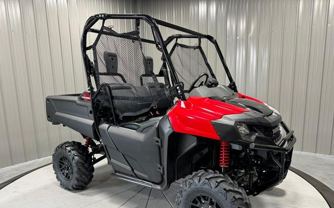 2024 Honda Pioneer 700 Deluxe