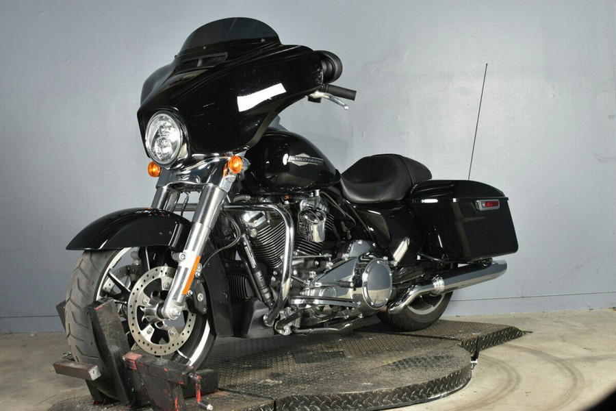 2022 Harley-Davidson Street Glide