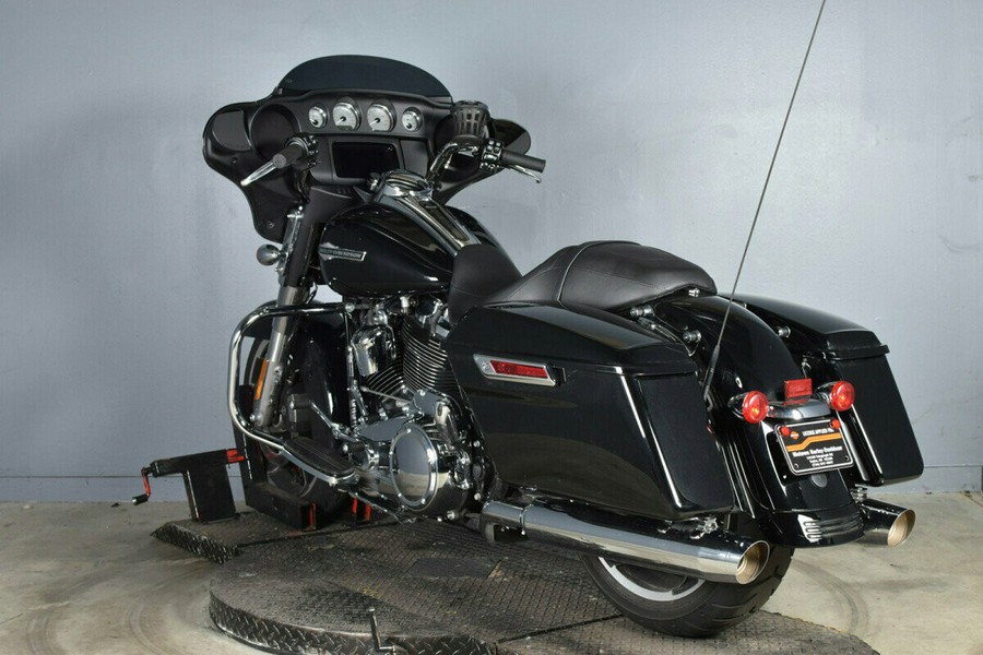 2022 Harley-Davidson Street Glide