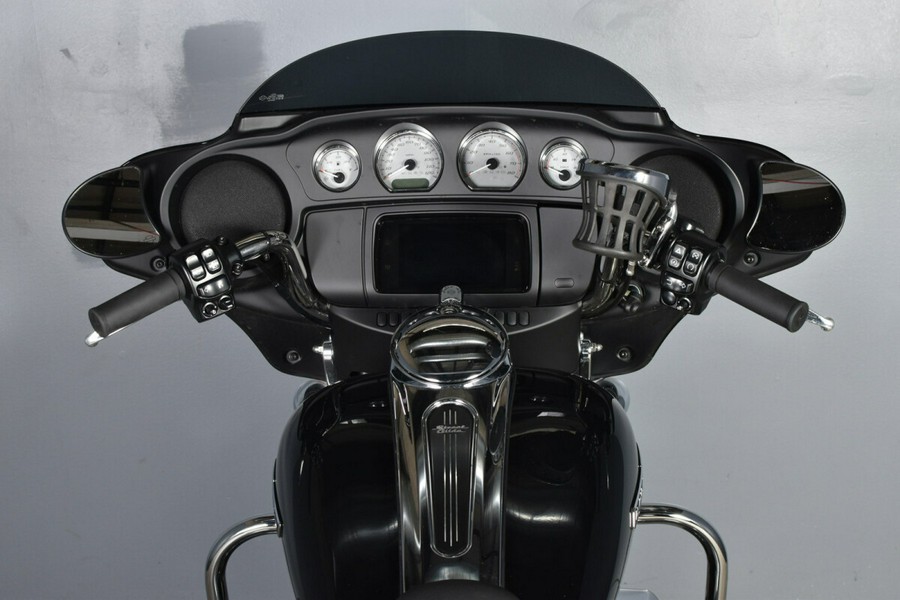 2022 Harley-Davidson Street Glide