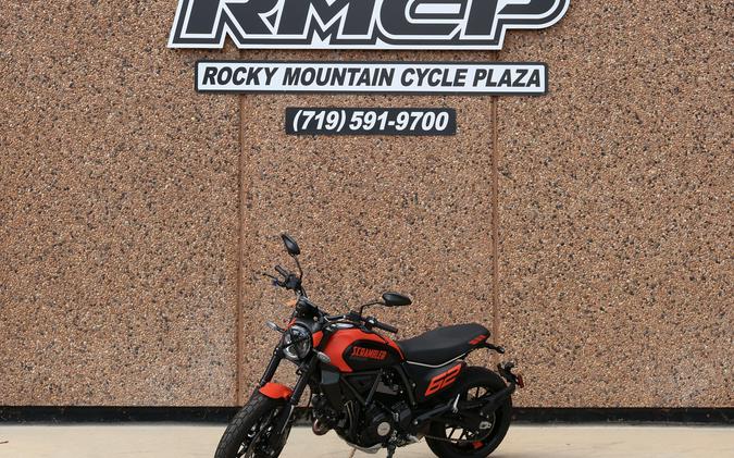 2024 Ducati Scrambler Icon