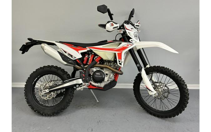 2020 Beta Motorcycles RR-S 500