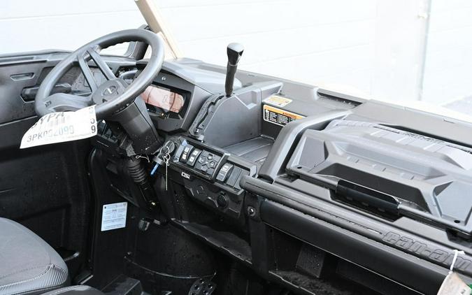 2023 Can-Am® Defender X mr with Doors HD10