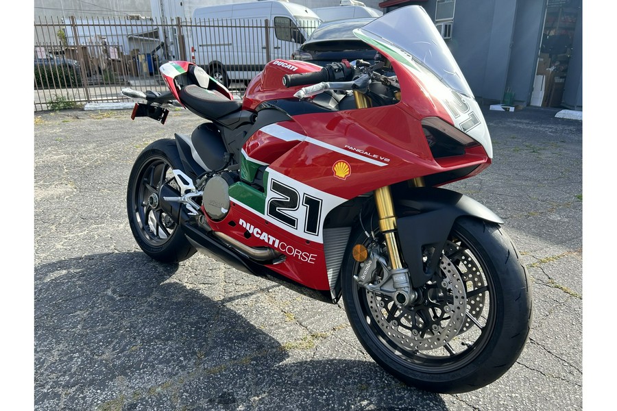 2024 Ducati Panigale V2 Bayliss 1 Championship 20 Anniversary