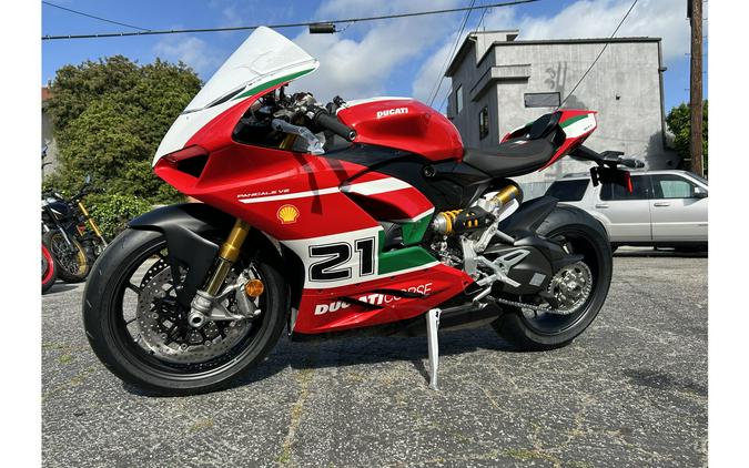 2024 Ducati Panigale V2 Bayliss 1 Championship 20 Anniversary