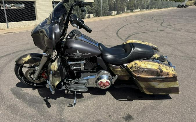 2014 Harley-Davidson® Street Glide® Special
