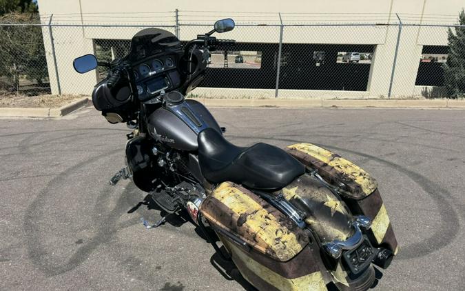 2014 Harley-Davidson® Street Glide® Special