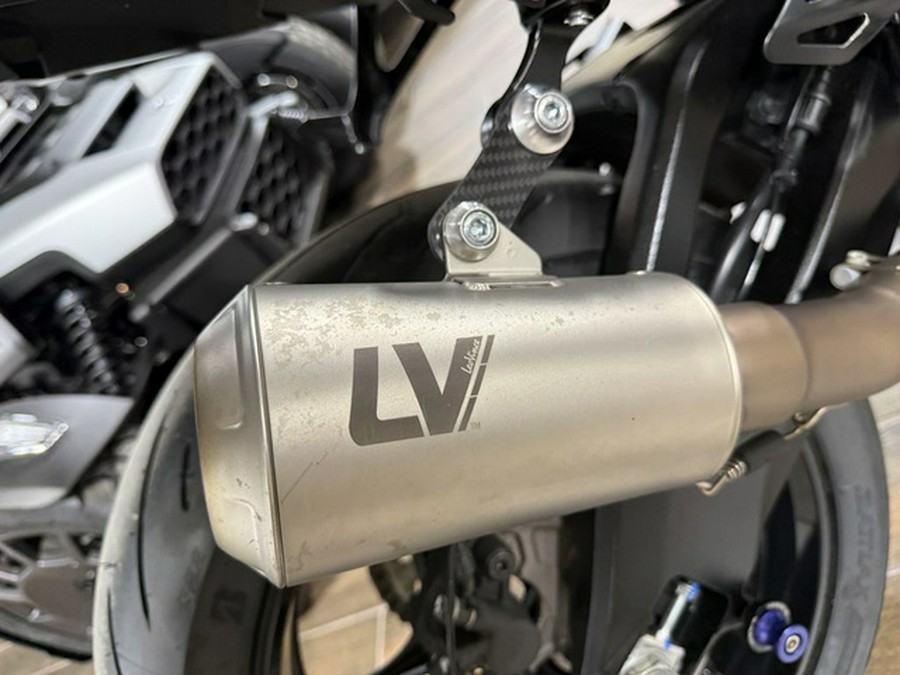 2025 Suzuki GSX-R1000RZ
