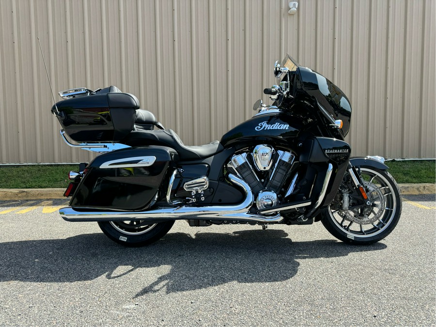 2025 Indian Motorcycle® Roadmaster® PowerPlus 112 Limited with PowerBand Audio Package