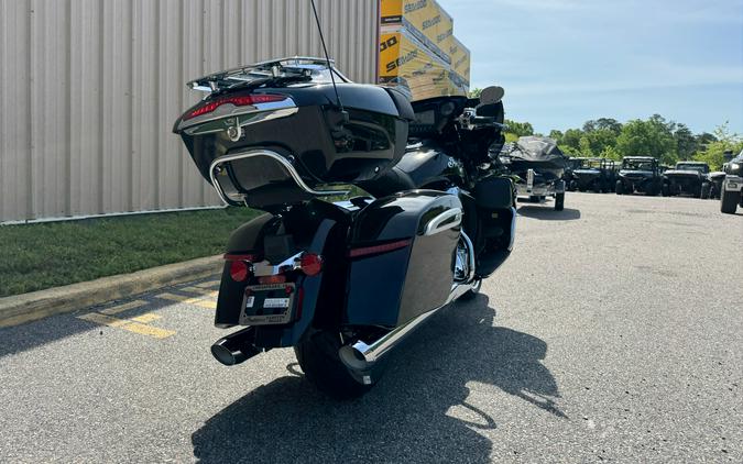 2025 Indian Motorcycle® Roadmaster® PowerPlus 112 Limited with PowerBand Audio Package