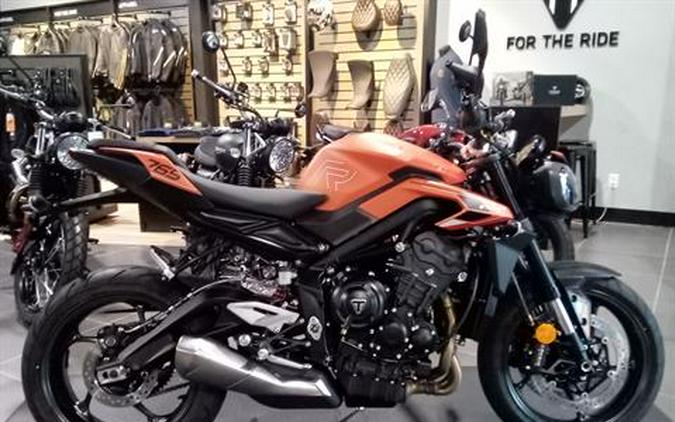 2025 Triumph Street Triple R