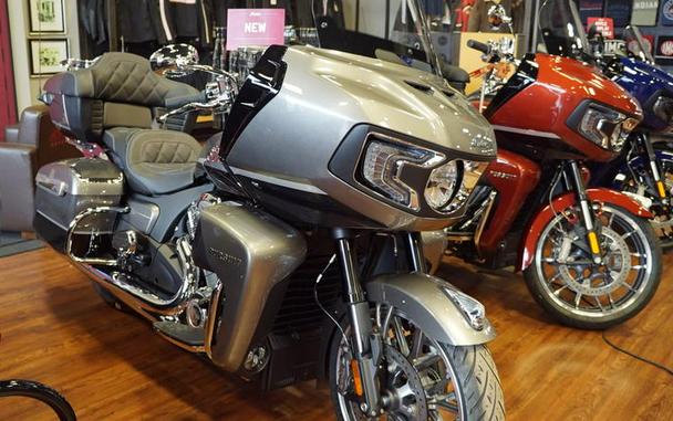 2025 Indian Motorcycle® Pursuit® Limited 112 w/PowerBand Audio Heavy Metal with Black Metallic