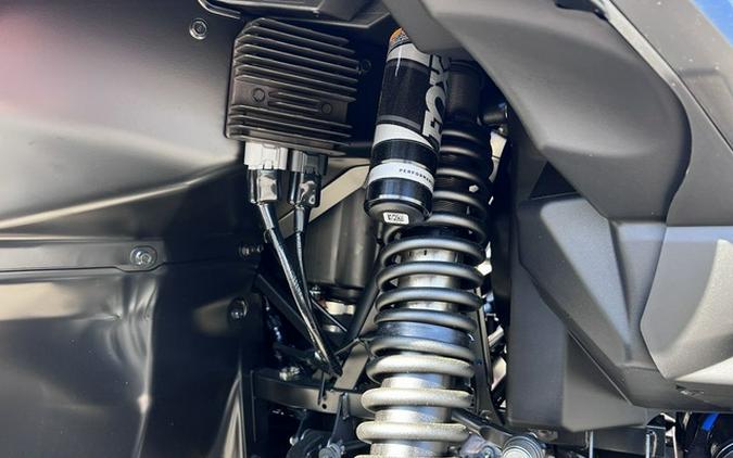 2026 Yamaha Wolverine RMAX4 1000 XT-R