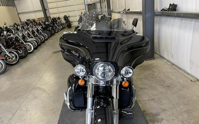 2017 Harley-Davidson® FLHTCU - Electra Glide® Ultra Classic®