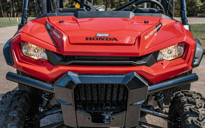 2023 Honda® Pioneer 1000-6 Deluxe Crew