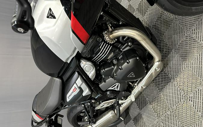 2026 TRIUMPH THRUXTON 400