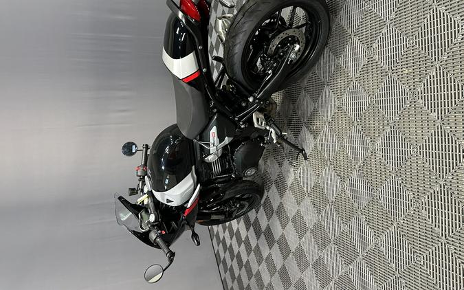 2026 TRIUMPH THRUXTON 400