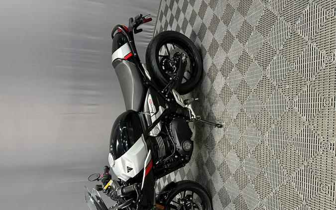 2026 TRIUMPH THRUXTON 400