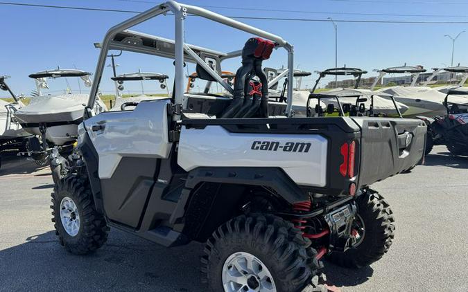 New 2024 CAN-AM DEFENDER X MR WITH HALF DOORS HD10 HYPER SILVER AND LEGION RED