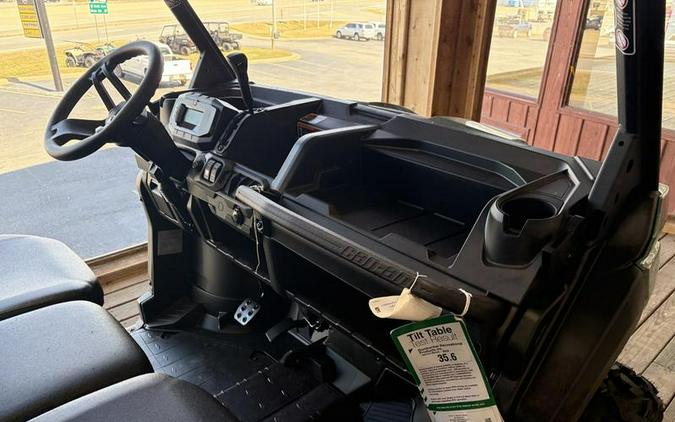 2025 Can-Am® Defender DPS HD7 Compass Green