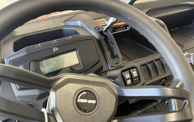 2025 Can-Am® Defender DPS HD7 Compass Green