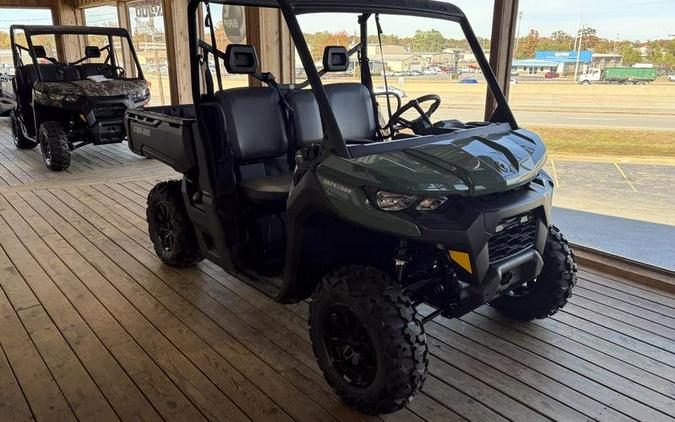 2025 Can-Am® Defender DPS HD7 Compass Green