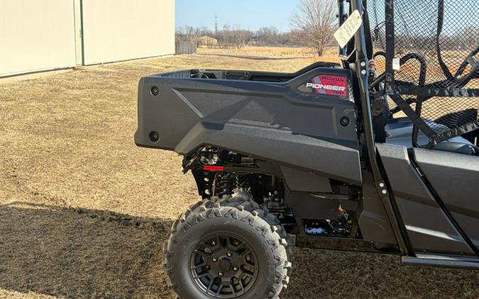 2026 Honda Pioneer 700 Deluxe