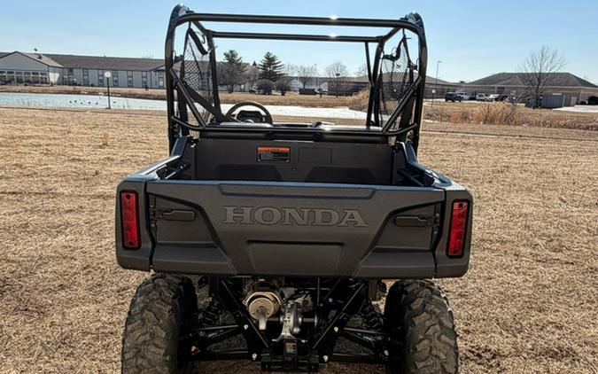 2026 Honda Pioneer 700 Deluxe