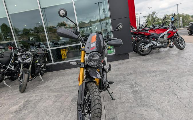 2026 Triumph Scrambler 400 XC