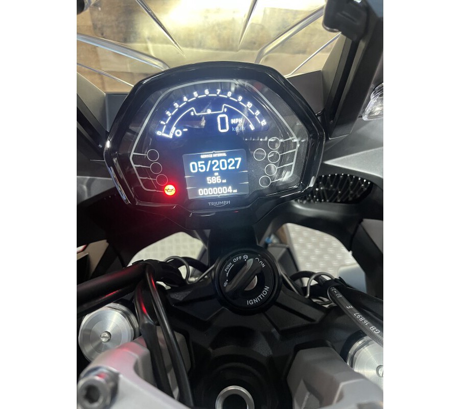 2026 Triumph Tiger 800 Sport Touring Carnival Red