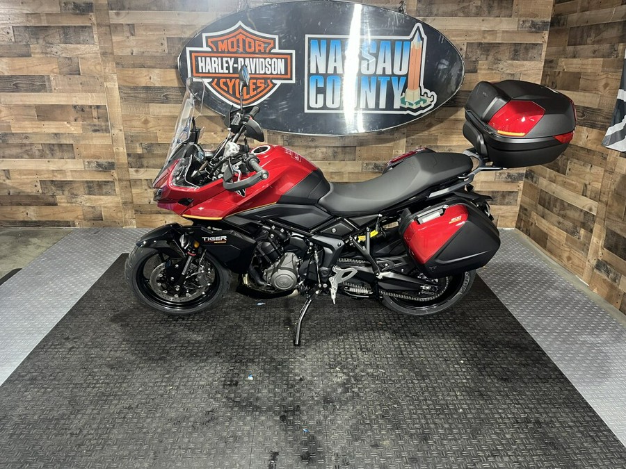 2026 Triumph Tiger 800 Sport Touring Carnival Red
