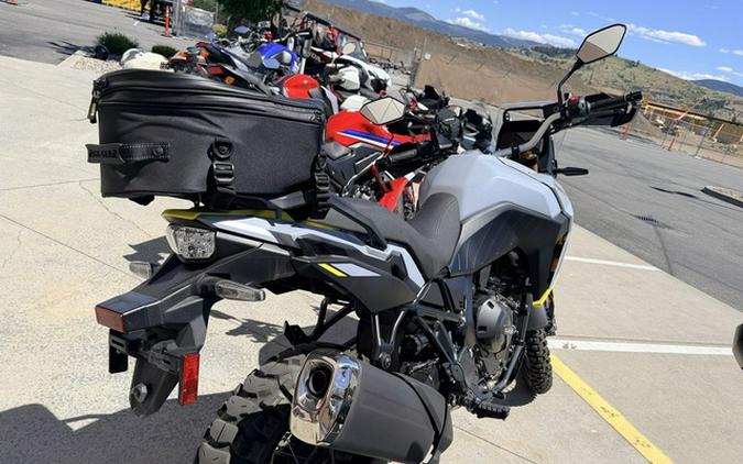 2023 Suzuki V-Strom 800DE