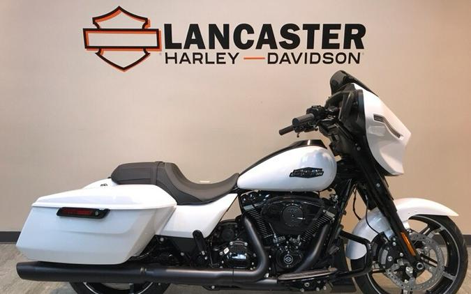 2024 Harley-Davidson Street Glide® White Onyx Pearl - Black Finish FLHX